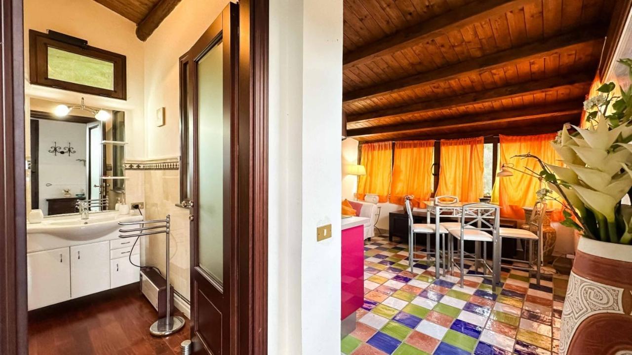 Ferienwohnung La Finestra Sulle Eolie Reitano  Exterior foto